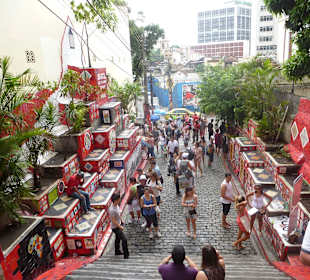 Fliesen aus der ganzen Welt sind hier verbaut