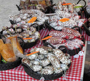 Eindrücke vom Wochenmarkt in Collioure