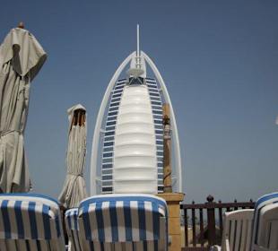 Burj al Arab v. Liegen aus zu sehen