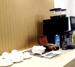 Marhaba Lounge (ZNZ)