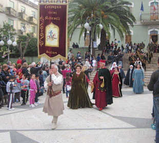 Mittelalterlicher Umzug in Villaputzu