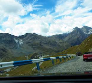 Sehr eng die Straße