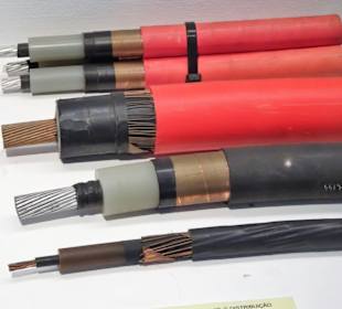 Starkstromkabel im Museu da Electricidade