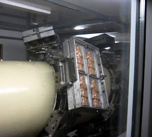 Hier entstehen vollautomatisch Weihnachtsmänner