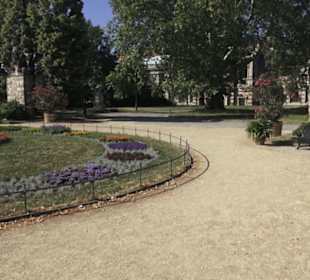 Altstadt - Rund um das Terrassenufer