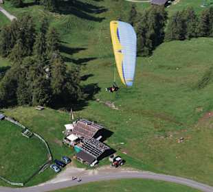 Almhütten wie aus dem Bielderbuch