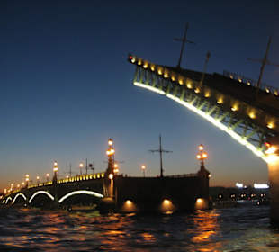 Троицкий мост