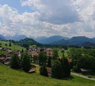 Entlang eines Wanderweges