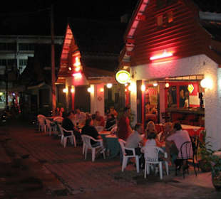 Schlusslicht- vom Hoteleingang aus fotografiert