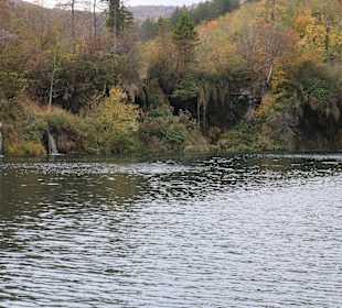 Bei den Plitvicer Seen