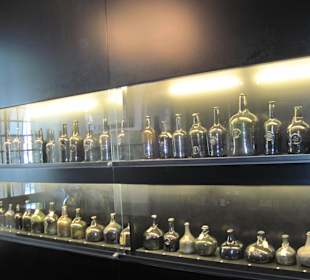 Alte Weinflaschensammlung