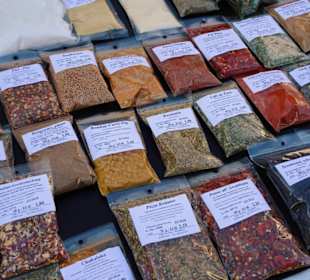 Rundgang über den Emder Wochenmarkt