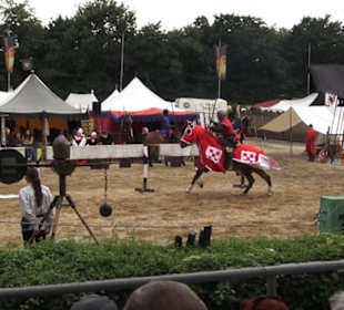 Jahrhundertmarkt und Ritterturney