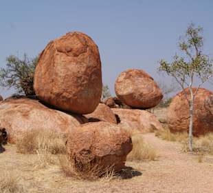 Devil Marbles