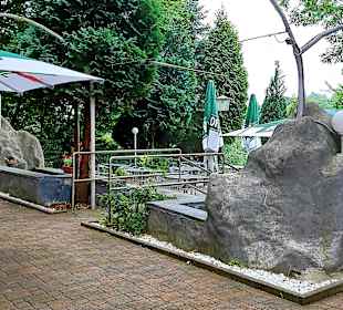 Terrasse Blue Elephant