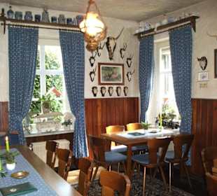 Gaststube innen - einfach liebevoll gestaltet