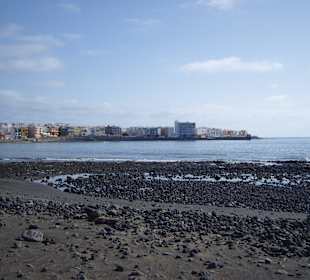 Strand (bei Ebbe) & Promenade von Arinaga !