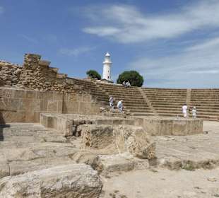 Amphitheater und Leuchtturm