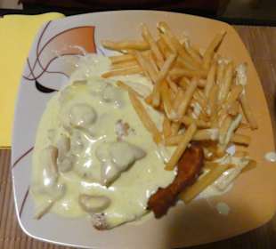 Spargelschnitzel mit Sosse Bernaise