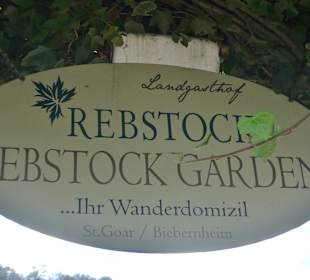 Pause im Rebstock Garden in St. Goar am Rheinufer