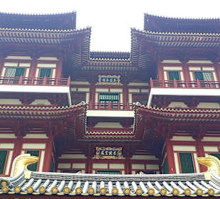 Buddha Tooth Relict Temple