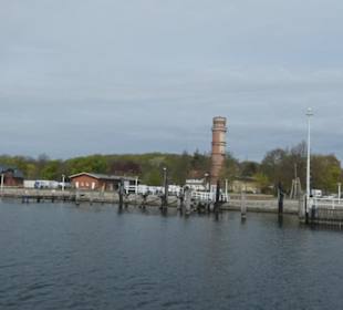 Blick von der Halbinsel Priwall zur Travepromenade