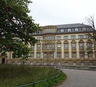 Technische Universität