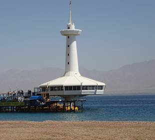 Man konnte auf den Turm und unter Wasser