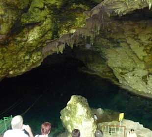 Abstieg zur Höhle