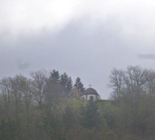 Kapelle vom Tal aus gesehen