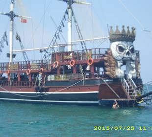 Piratenboot für Ausflüge