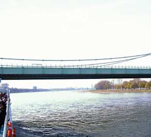 Rhein-Schifffahrt mit der Köln - Düsseldorfer