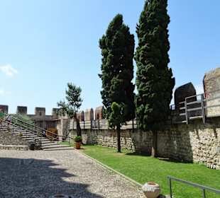 Auf der Pulverkammer-Ebene der Burg