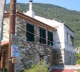 Immobilie in Manolates auf Samos gefällig?