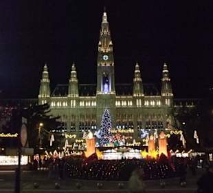 Rathaus Wien zur Weihnachtszeit