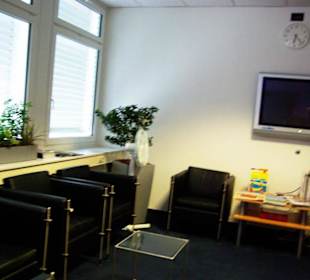 VIP-Raum mit TV etc.