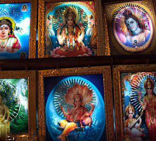 Pamiątki sprzedawane w Batu Caves