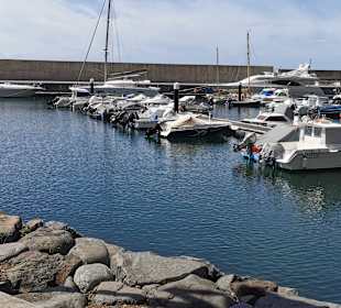 Yachthafen Calheta