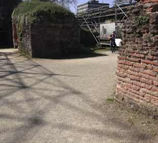 Kaiserthermen