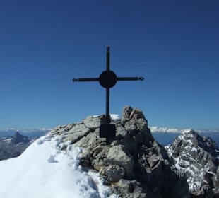 Gipfelkreuz der Mittelspitze 