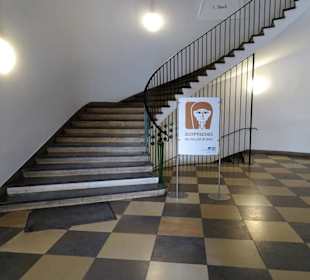 Aufgang zum Ägyptischen Museum