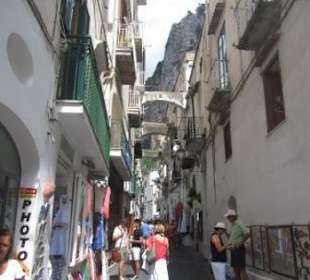 Shoppinggasse in Amalfi