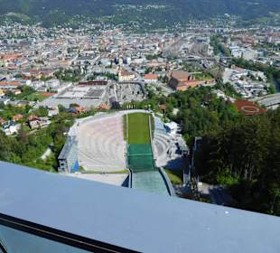 Blick von der Schanze auf Innsbruck