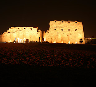 Karnak Tempel am Abend