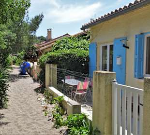 Der Charme der Strandhäuser von Le Racou