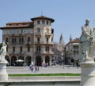 Blick vom Prato zur Innenstadt