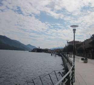 An der Seepromenade Gravedona