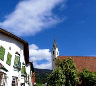 Blick auf die Kirche