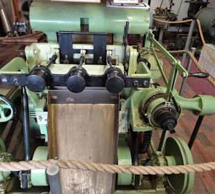 Ausstellung in der Remise der Windmühle Varel