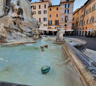 Trevi Brunnen
